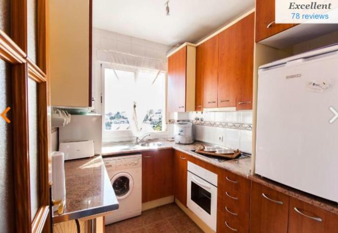 Апартаменты Penthouse With Private Roof Terrace And Jacuzzi Фуэнхирола Экстерьер фото